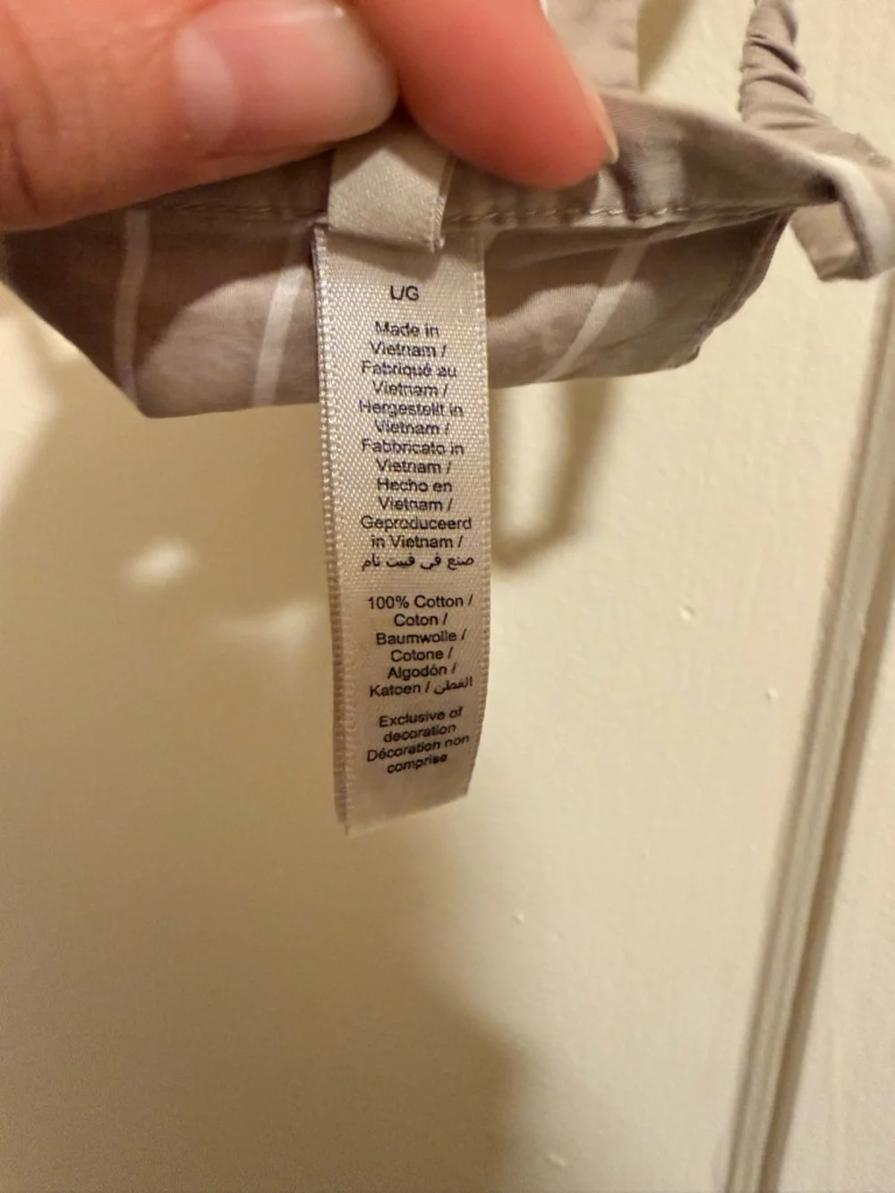 SKIMS Cotton Poplin Pinstripe Triangle Bralette in Beige - Picture 3 of 3